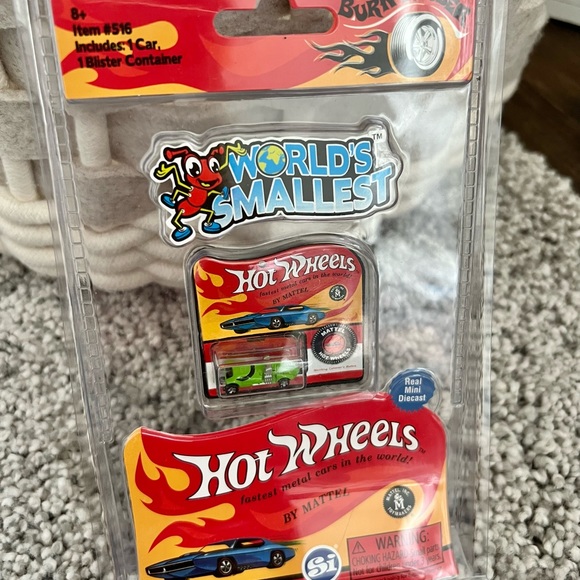 World’s Smallest HOT WHEELS #516 by Mattel Green Car NWT - Picture 6 of 7